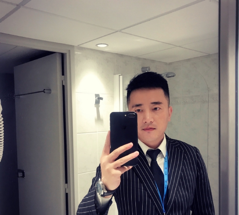 kevin的第一张照片--韶关上门女婿服务网